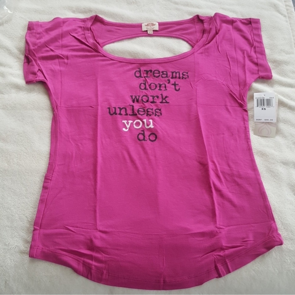 PL MOVEMENT | ✨NEW✨ T-shirt by Pink Lotus
